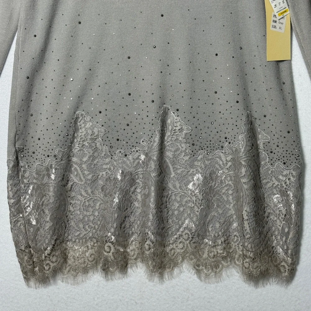 Fleur De Lis Womens‎ XL Gray Embellished Lace Hem Sweater Tunic Dressy Chic